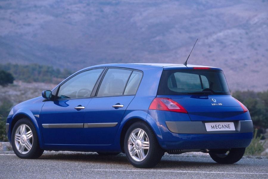  Renault Megane 2001 года  (фото 18 из 35)